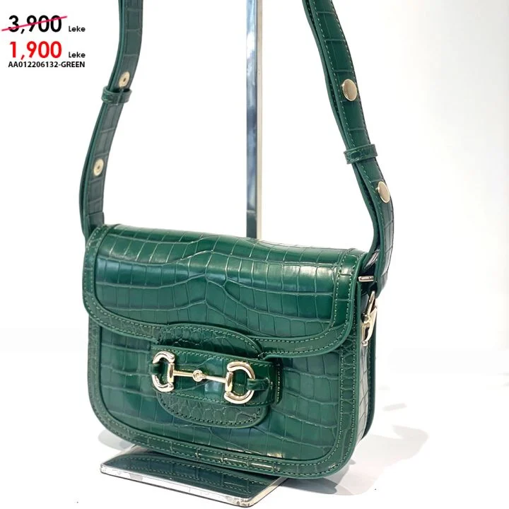 AA012206132-GREEN