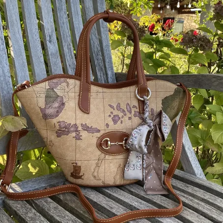 Z7068-BROWN