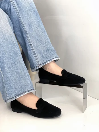 523730